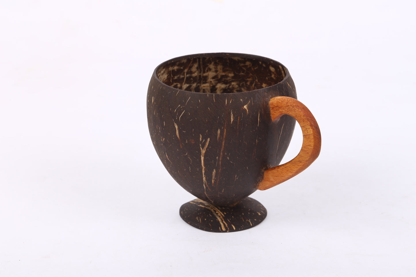 Eco Friendly Hancrafted Coconut Shell Tea Mug